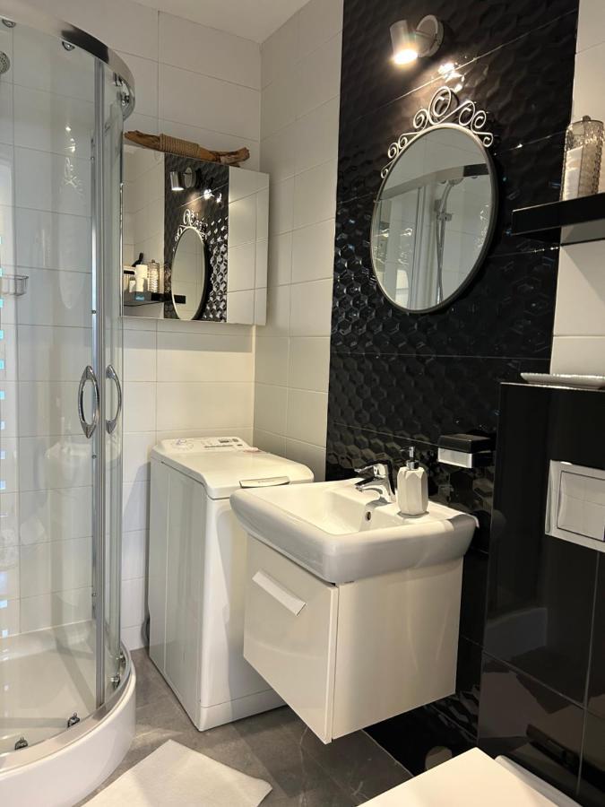 Near To The Beach & City Centre Apartment Jagiellonska Kołobrzeg Eksteriør bilde